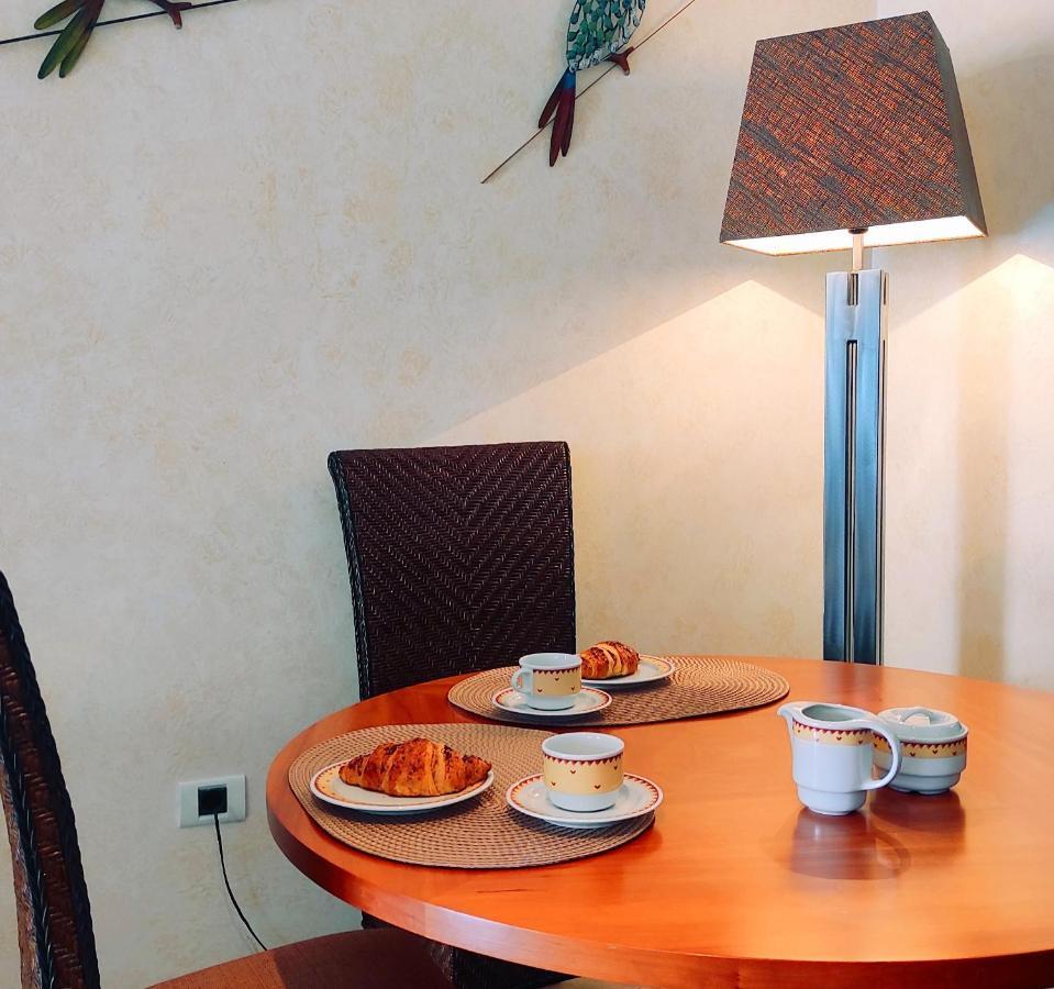 סן מיגל דה אבונה El Nautico Suites, Golf Del Sur מראה חיצוני תמונה